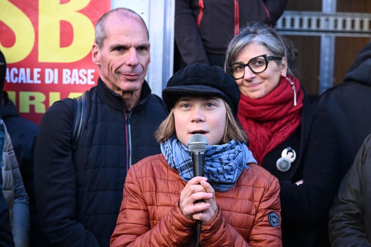 גרטה טונברג ופרנצ'סקה אלבנזה בסוף השבוע בגנואה