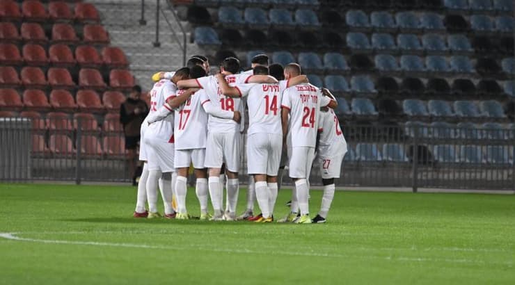 שחקני הפועל נוף הגליל