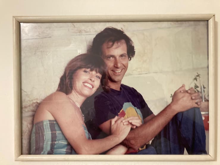 אושיק לוי עם רעייתו עדנה לוי ז"ל, שנפטרה ממחלת הסרטן