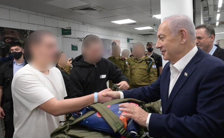 ראש הממשלה בנימין נתניהו ביקר בבקו״ם ונפגש עם מתגייסים לחיל הנדסה קרבית