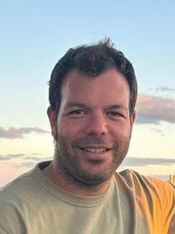  תום יעקב ליבנה