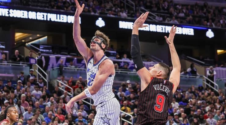 פרנץ ואגנר מול ניקולה ווצ'ביץ'