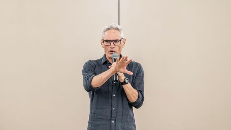 יואל צ׳זנוף, סטנדאפיסט