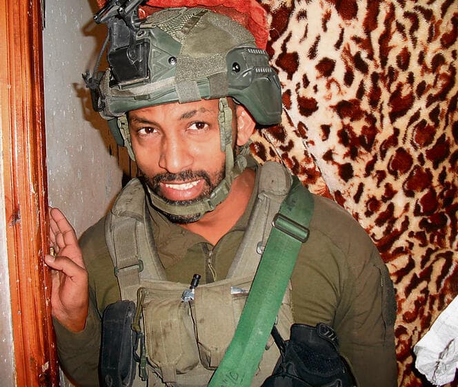 רס"ם (מיל') איינאו ממו