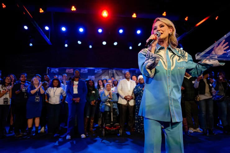 ארה"ב טנסי בחירות מיוחדות בית הנבחרים אפטין בהן דמוקרטית