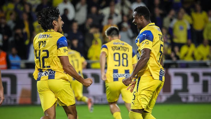 פרץ חוגג (צילום: עוז מועלם) פרץ חוגג