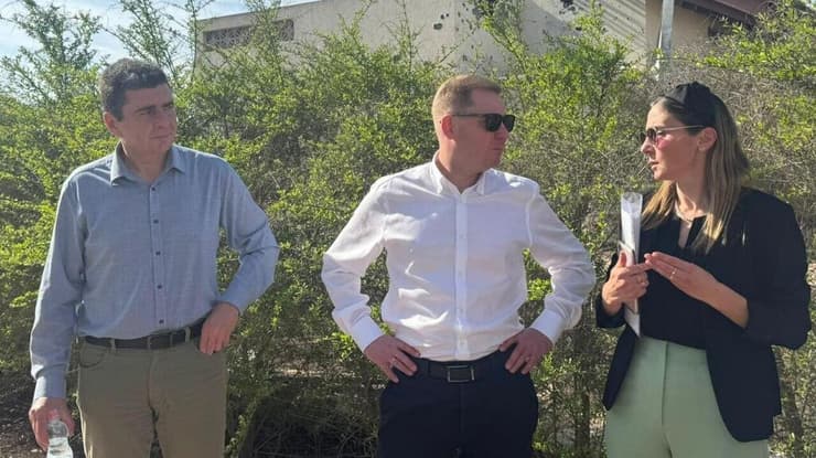 ביקורם של סגן שר פיתוח הקהילות והטריטוריות האוקראיני ונציג שגרירות אוקראינה בישראל בקיבוץ בארי
