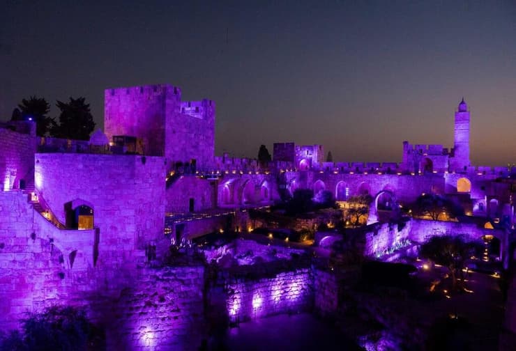 "לילה סגול" עם נפגעי הפוסט טראומה והמתמודדים עם מוגבלויות שקופות