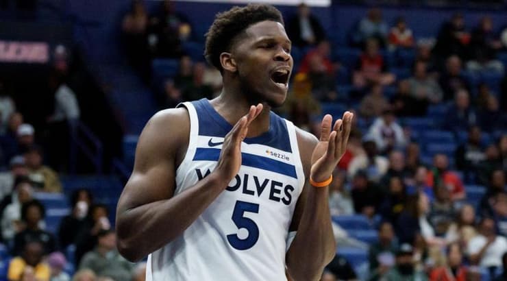 אנתוני אדוארדס