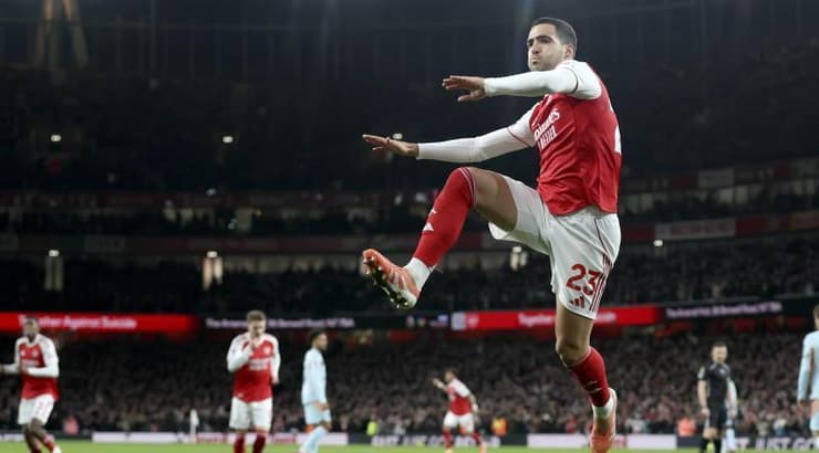 מיקל מרינו חוגג