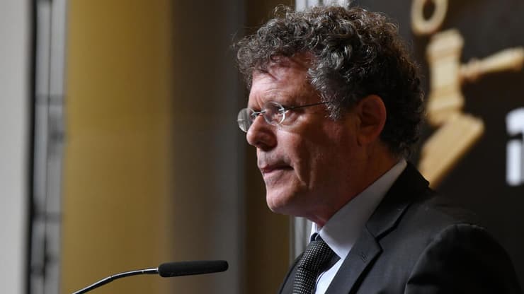 נשיא העליון יצחק עמית. לא הוזמן למליאה - שוב (צילום: נחום סגל) נשיא העליון יצחק עמית