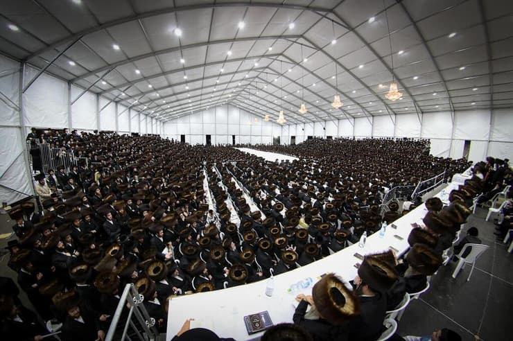 אלפים הגיעו למירון עם האדמו"ר