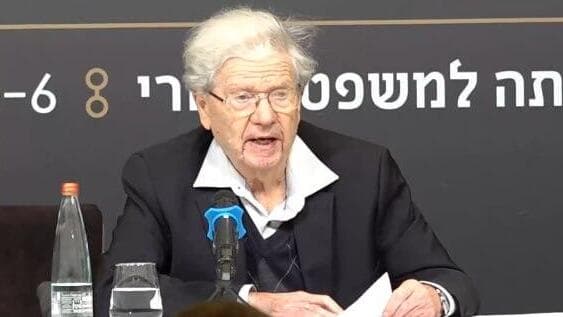 נשיא העליון בדימוס, אהרון ברק