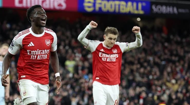 בוקאיו סאקה מאושר