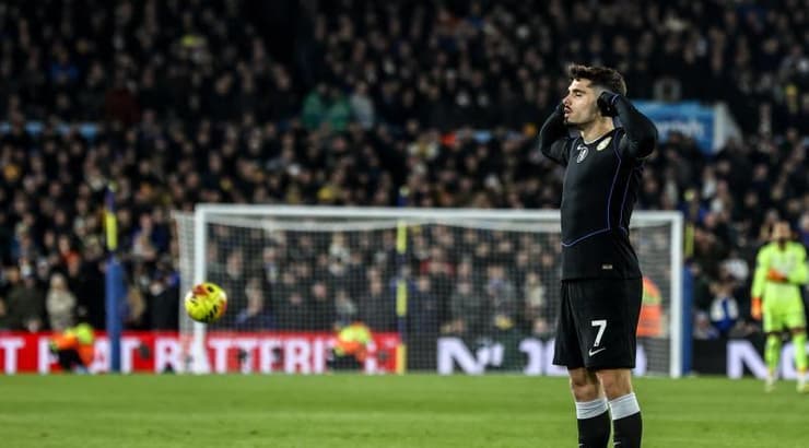 פדרו נטו חוגג