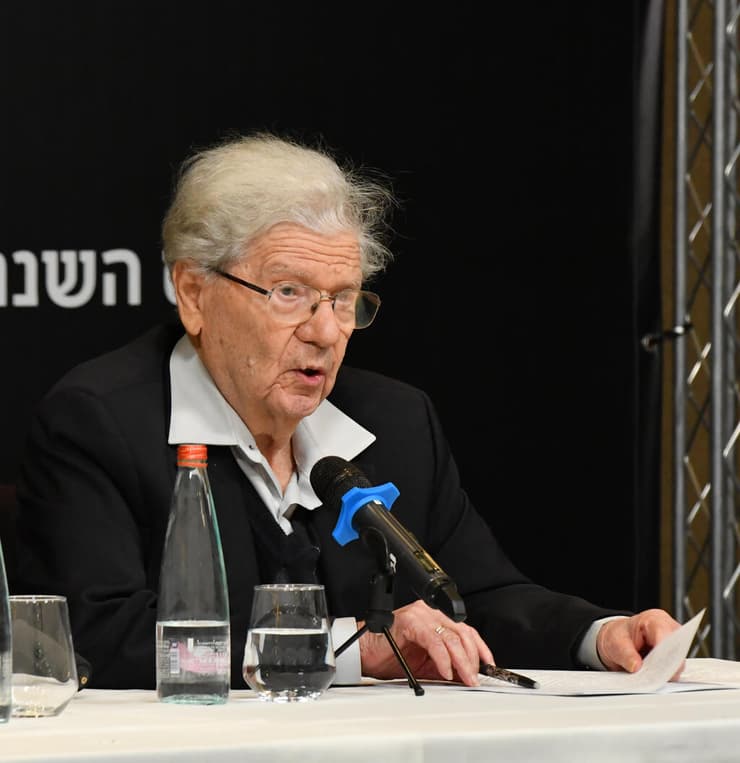 נשיא העליון בדימוס, אהרון ברק