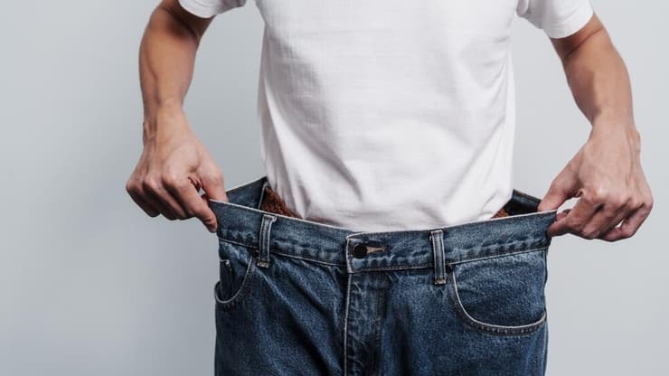 להוציא יותר ממה שאנחנו מכניסים (צילום: shutterstock) ירידה במשקל הרזייה