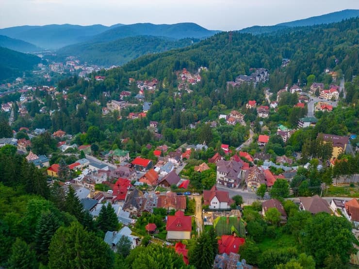 העיירה סינאיה