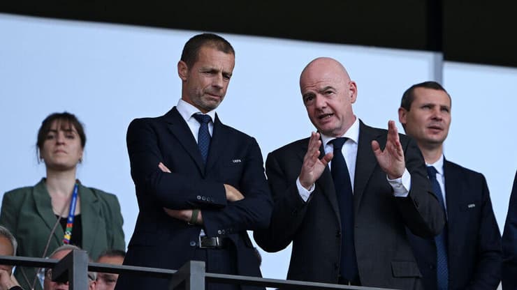 נשיא פיפ"א ג'אני אינפנטינו נשיא אופ"א אלכסנדר צ'פרין 