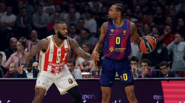 קווין פנטר מחפש מסירה (IMAGO) קווין פנטר מחפש מסירה