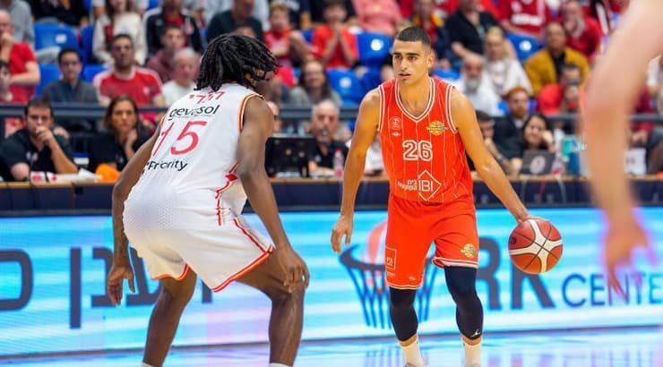 ים מדר, חזר לשחק