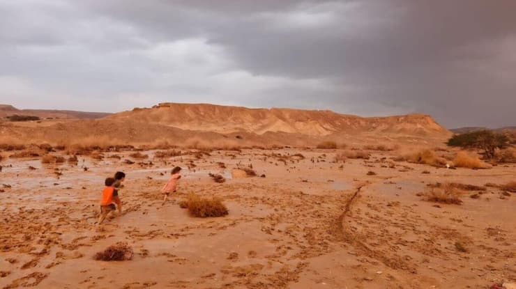  שיטפון בנחל נקרות