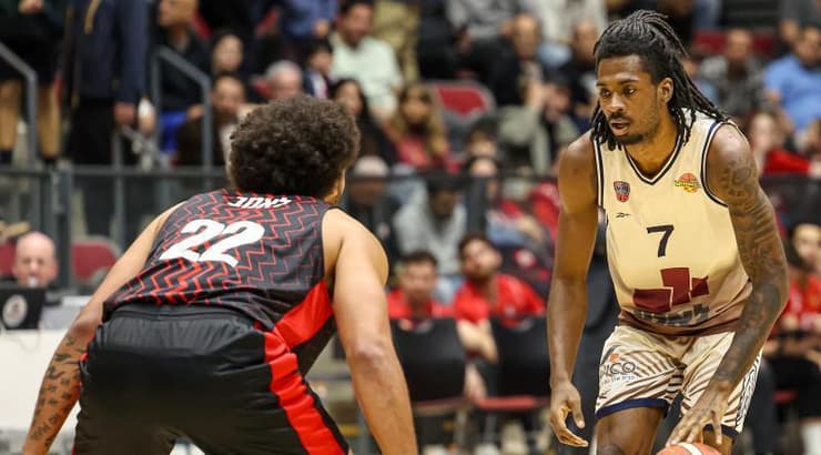 ג'מייה ניל מול אנתוני לאמב (לילך וויס-רוזנברג) ג'מייה ניל מול אנתוני לאמב