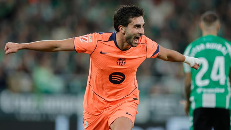 שחקן ברצלונה פראן טורס