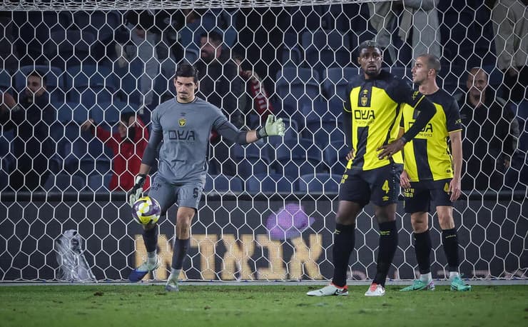 שחקני בית"ר ירושלים מאוכזבים