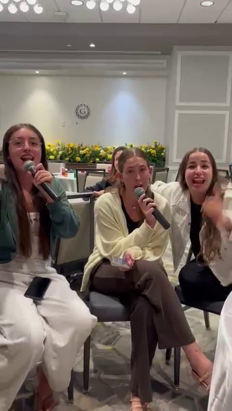 התצפיתניות שורדות השבי נעמה לוי, קרינה ארייב ואגם ברגר במשלחת