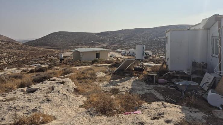 צילום: אלישע בן קימון סיור ביישוב נחלת צבי