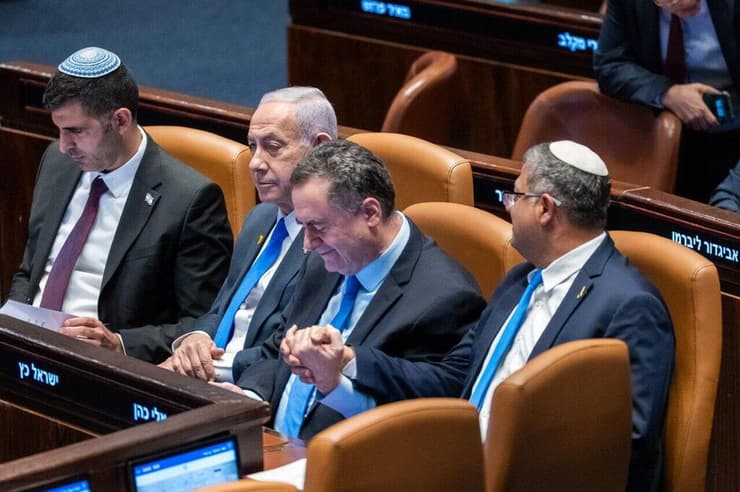 דיון 40 חתימות במליאת הכנסת