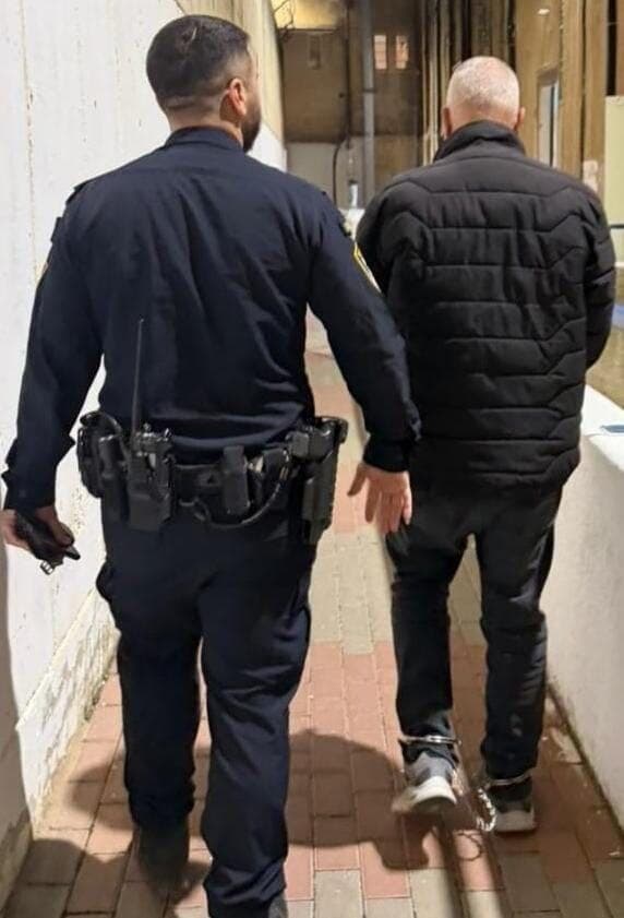 מגרפתה נלקח לחקירה. טרם התברר המניע למעשיו (צילום: דוברות המשטרה) נעצר לאחר שאיים בפוסט על איש ביטחון בכיר