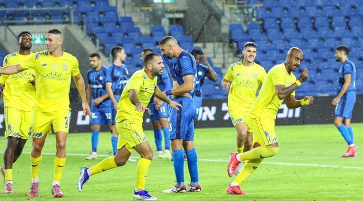 אור אינברום חוגג (שחר גרוס) אור אינברום חוגג