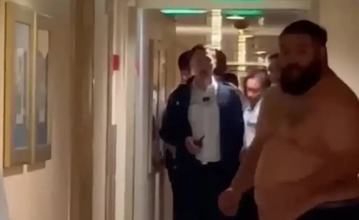 נוסע בשם מייקל וירג'יל שהתפרע בשיט תענוגות של Royal Caribbean ומת אחרי שהשתלטו עליו בתיעוד מדצמבר 2024