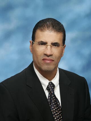 עו"ד ארנון גרפי  