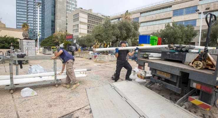 כיכר החטופים בתל אביב