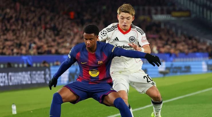 אלחנדרו באלדה במאבק עם ריטסו דואן (IMAGO) אלחנדרו באלדה במאבק עם ריטסו דואן