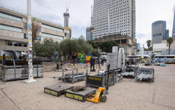 כיכר החטופים בתל אביב