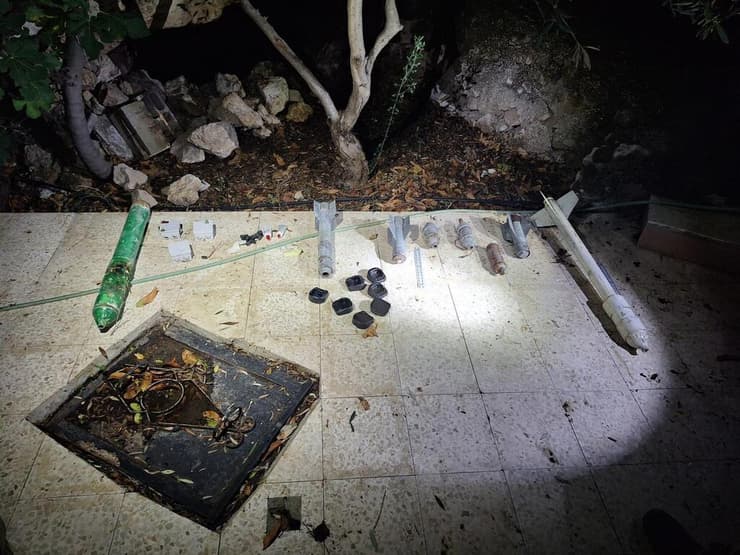 צילום: דובר צה"ל הרקטות ואמצעי הלחימה שאותרו