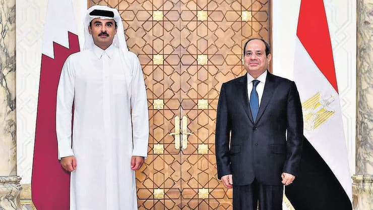 נשיא מצרים א־סיסי ואמיר קטאר אאל ת'אני