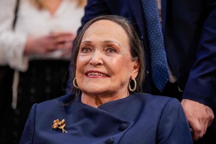 אמה של מצ'אדו בטקס באוסלו (צילום: Ole Berg-Rusten / NTB / AFP) אמה של מריה קורינה מצ'אדו בטקס חלוקת פרס נובל לשלום