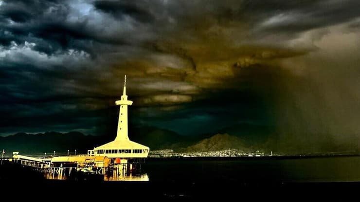 מפארק המצפה התת-ימי באילת (צילום: Adam Ravetch) מפארק המצפה התת ימי באילת