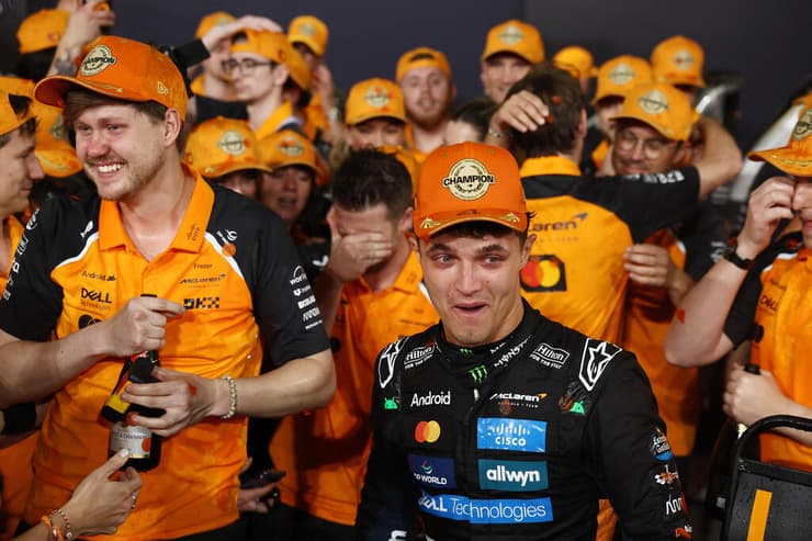 האלוף לנדו נוריס (צילום: REUTERS/Amr Alfiky) לנדו נוריס