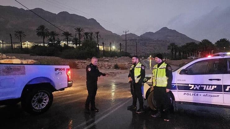 גשר צאלים וכביש 90 באיזור מלונות ים המלח