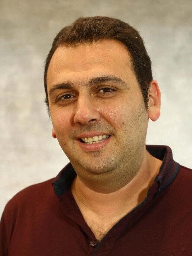 עימאד סאדר מרשת סופר-פארם