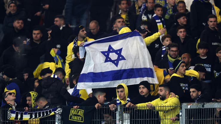 אוהדי מכבי ת"א (צילום: Alexander Hassenstein/Getty Images) אוהדי מכבי ת"א