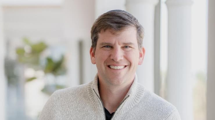 מייקל אייזנברג