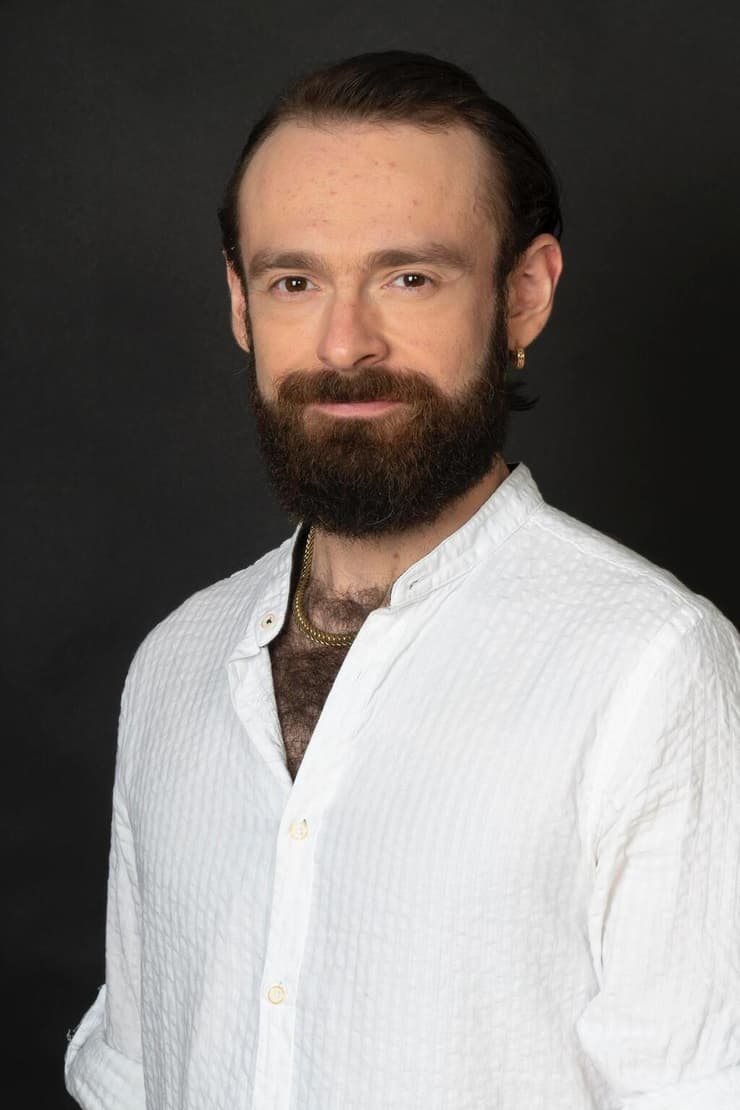 "אני טבעוני, עושה ספורט חמש פעמים בשבוע ומדיטציה". מאלכס קרול (צילום: דניאל חסין) אלכס קרול