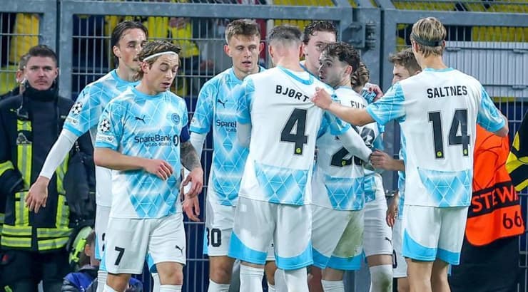 שחקני בודה גלימט מאושרים (IMAGO) שחקני בודה גלימט מאושרים